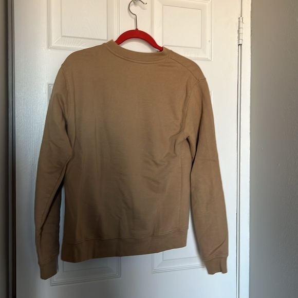 Size small, no tags but never worn peaches sweatshirt - Picture 3 of 4